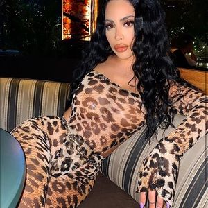 “Feline Sexy” Matching Fashion Nova Set!